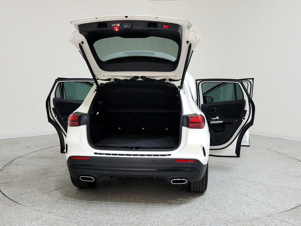 used 2024 Mercedes-Benz GLA 250 car, priced at $35,993