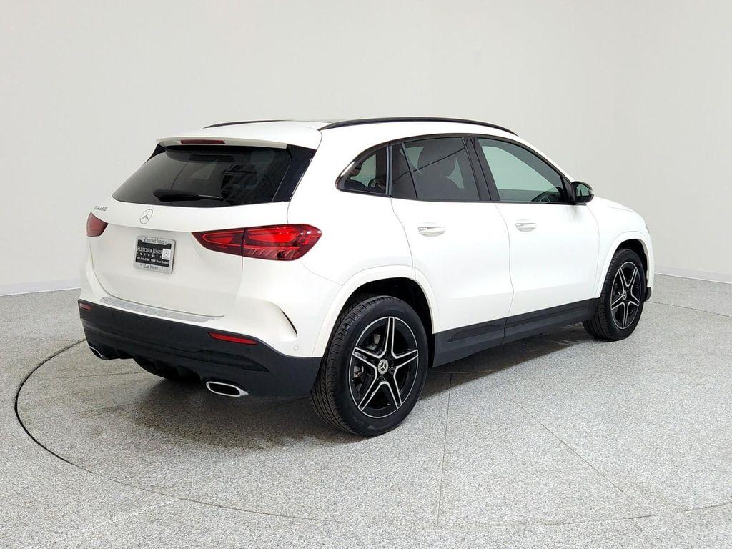 used 2024 Mercedes-Benz GLA 250 car, priced at $35,993