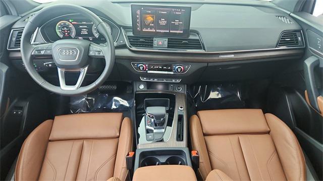 used 2025 Audi Q5 car, priced at $45,950