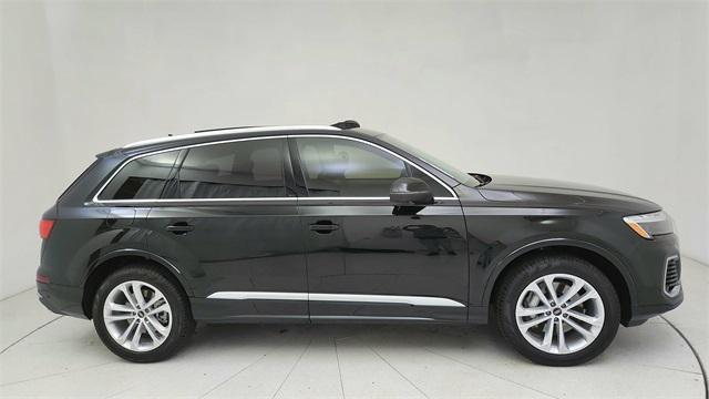 used 2025 Audi Q7 car, priced at $66,450