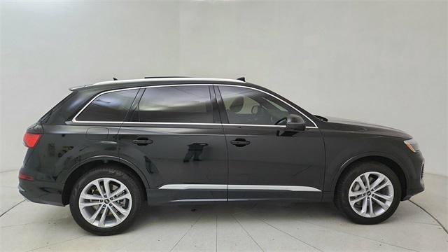 used 2025 Audi Q7 car, priced at $66,450