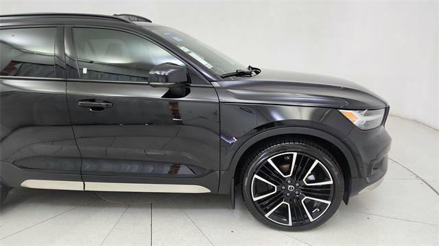 used 2021 Volvo XC40 car, priced at $22,977