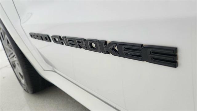 used 2020 Jeep Grand Cherokee car, priced at $58,277