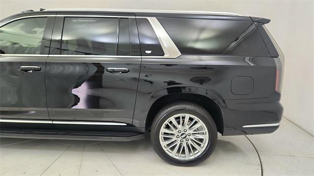 used 2025 Cadillac Escalade ESV car, priced at $99,850