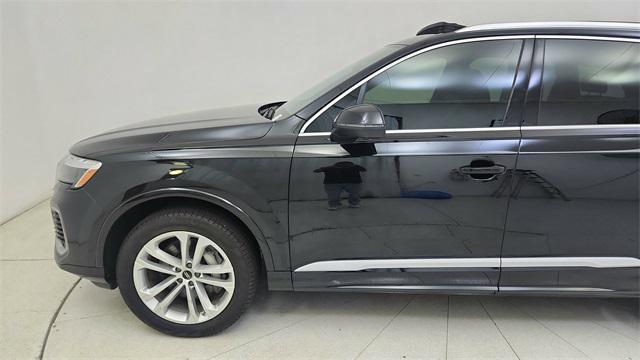used 2025 Audi Q7 car, priced at $53,950