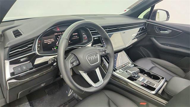 used 2025 Audi Q7 car, priced at $53,950