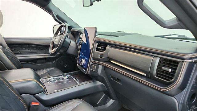 used 2022 Ford Expedition car, priced at $53,950