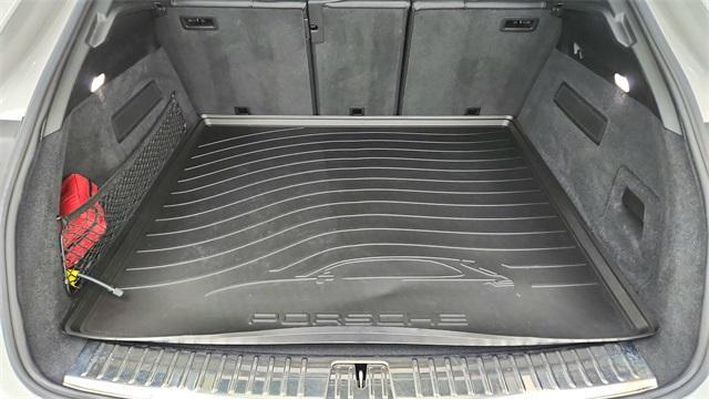 used 2022 Porsche Cayenne E-Hybrid car, priced at $69,550