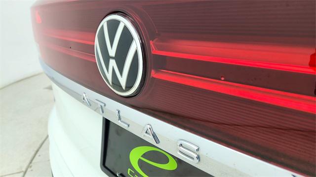 used 2025 Volkswagen Atlas Cross Sport car, priced at $31,950