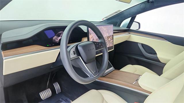 used 2025 Tesla Model X car, priced at $79,950