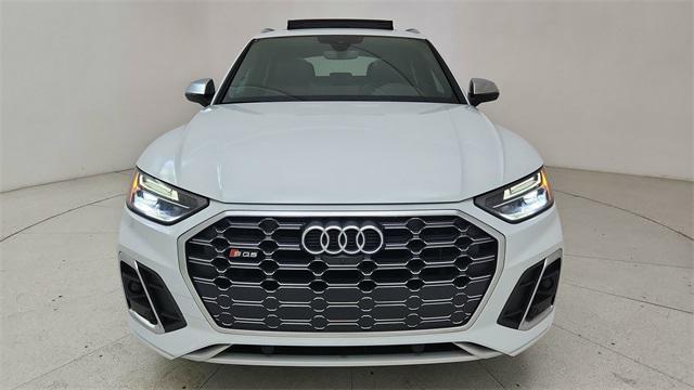 used 2022 Audi SQ5 car, priced at $40,450