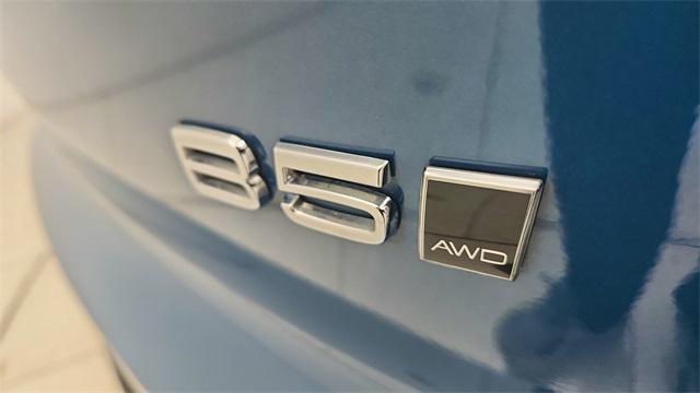used 2023 Volvo XC40 car, priced at $33,450