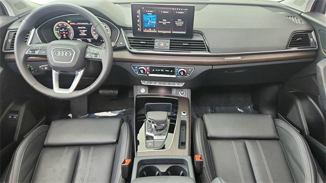 used 2024 Audi Q5 e car, priced at $46,950