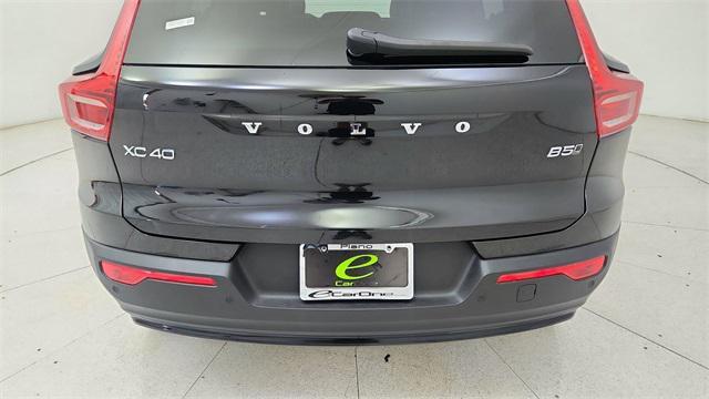used 2025 Volvo XC40 car, priced at $30,950