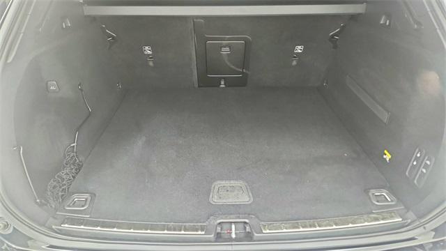 used 2019 Volvo XC60 car, priced at $23,477