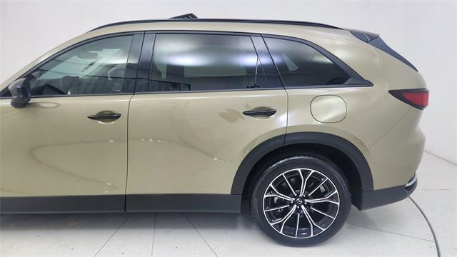 used 2025 Mazda CX-70 PHEV car, priced at $36,450