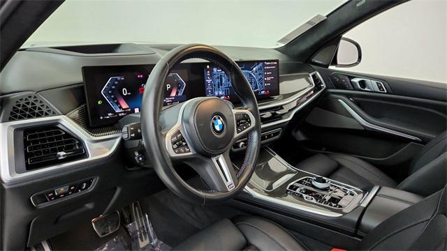 used 2023 BMW X7 car