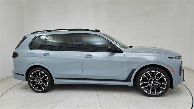 used 2023 BMW X7 car