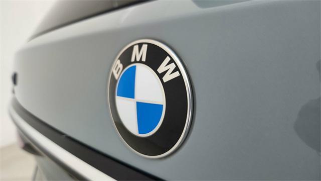 used 2023 BMW X7 car