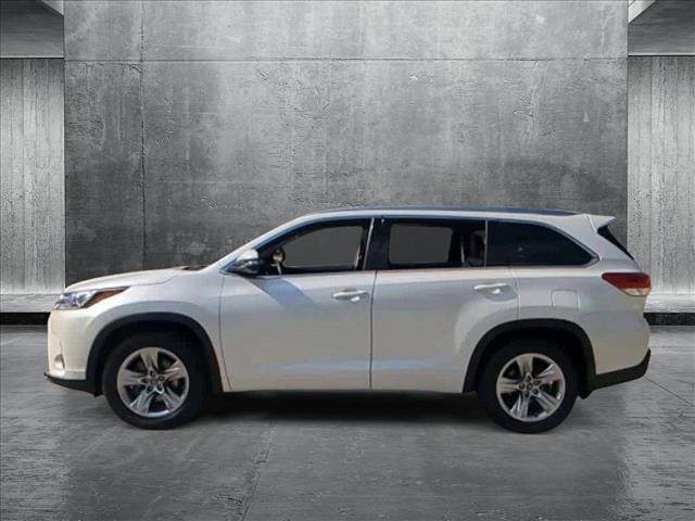 used 2018 Toyota Highlander car, priced at $19,995