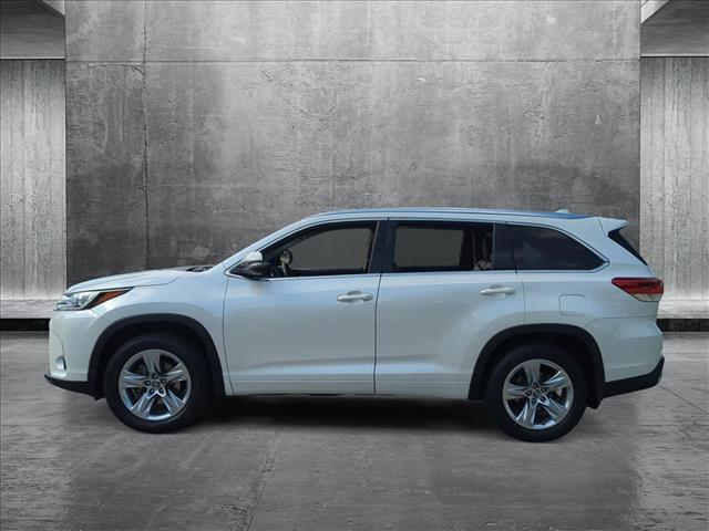 used 2018 Toyota Highlander car, priced at $19,995