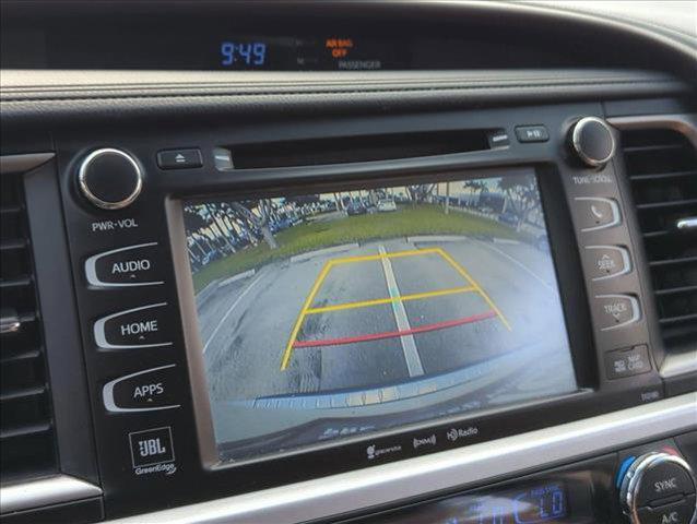 used 2018 Toyota Highlander car, priced at $19,995