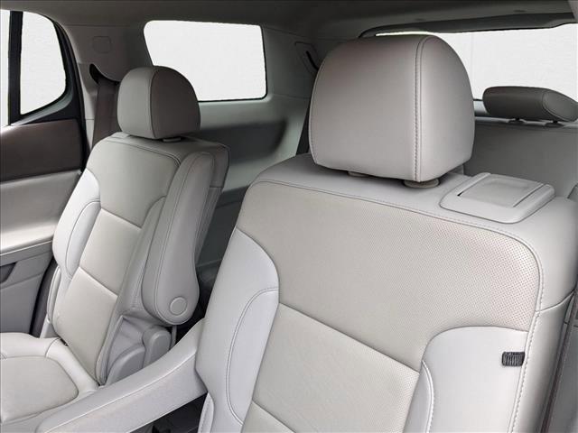 used 2022 GMC Acadia car, priced at $24,988