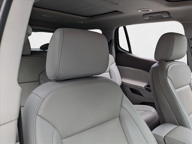 used 2022 GMC Acadia car, priced at $24,988