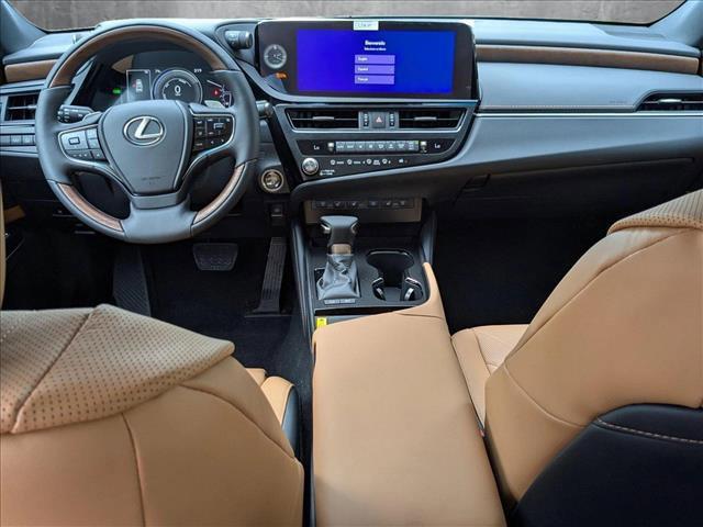new 2025 Lexus ES 300h car, priced at $51,038