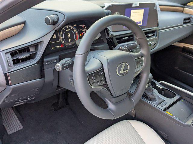 new 2025 Lexus ES 350 car, priced at $48,044