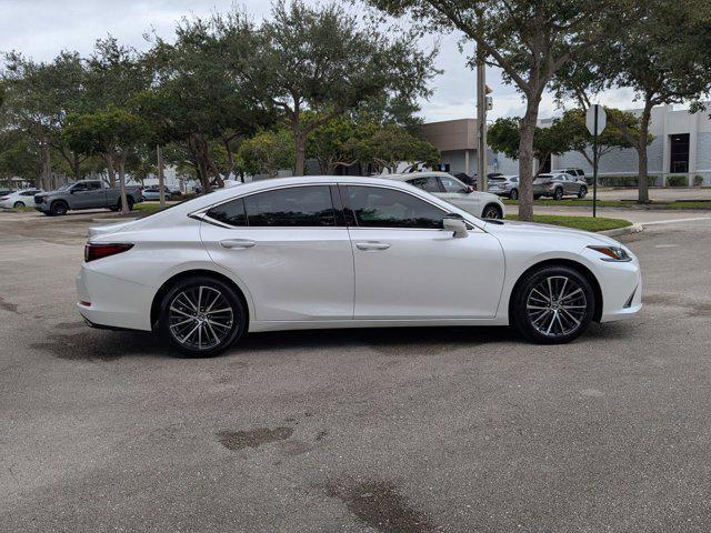 used 2025 Lexus ES 350 car, priced at $41,945