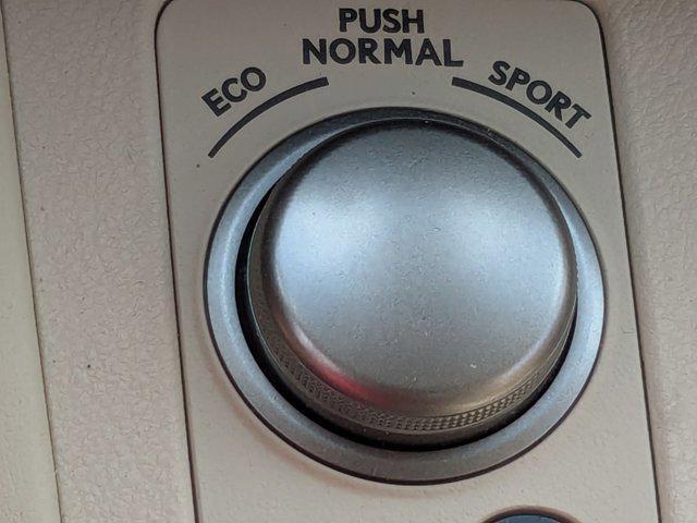used 2016 Lexus ES 350 car, priced at $20,995