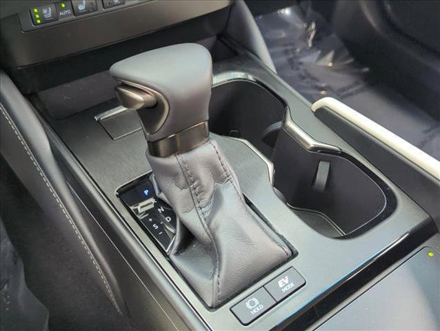 used 2025 Lexus ES 300h car, priced at $45,995