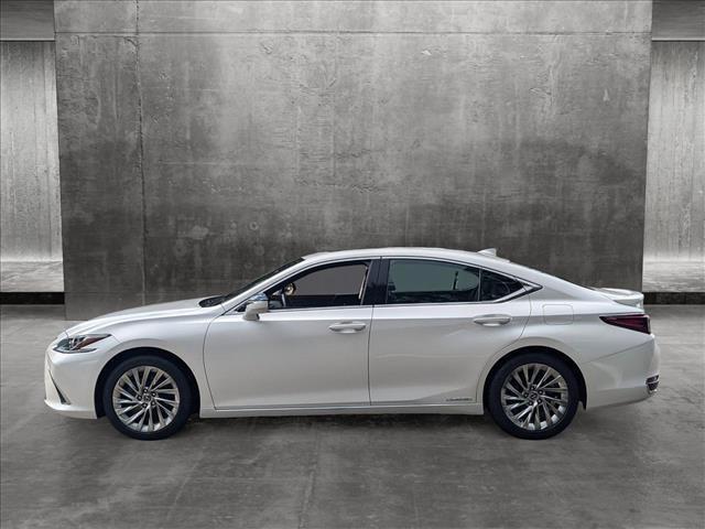 used 2020 Lexus ES 300h car, priced at $32,990