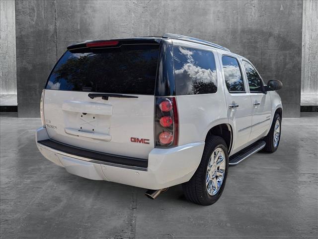 used 2011 GMC Yukon car, priced at $18,595