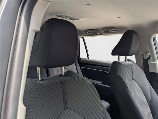 used 2021 Toyota Highlander Hybrid car, priced at $28,988