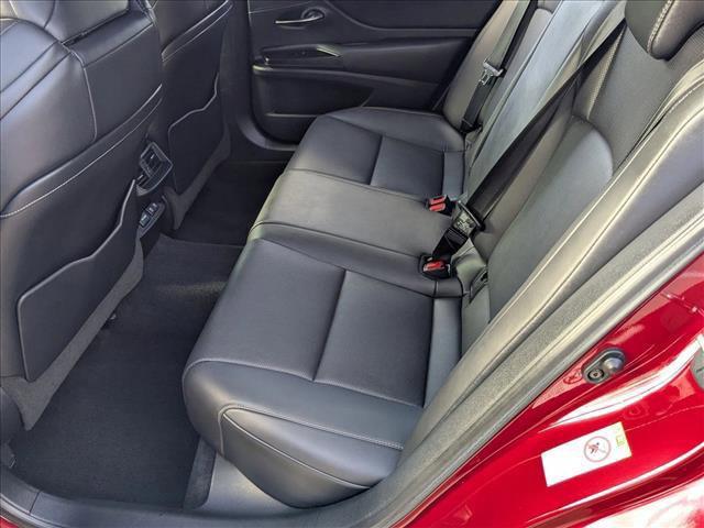 used 2019 Lexus ES 350 car, priced at $31,449