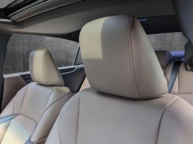 used 2022 Lexus ES 350 car, priced at $35,495