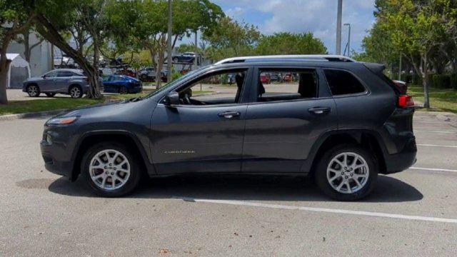 used 2016 Jeep Cherokee car, priced at $8,995