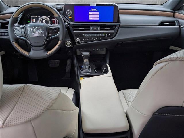 new 2025 Lexus ES 300h car, priced at $50,578