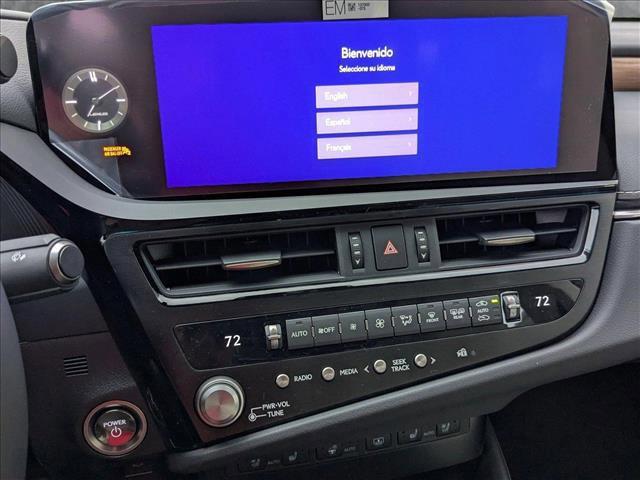 new 2025 Lexus ES 300h car, priced at $50,578