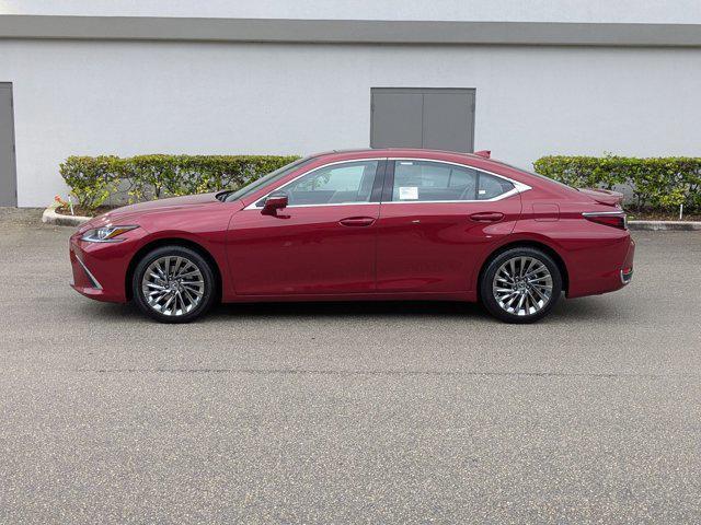 new 2025 Lexus ES 300h car, priced at $50,578