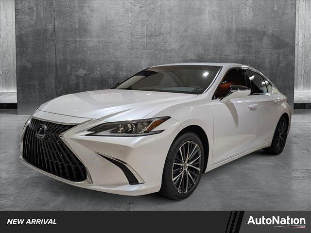 new 2025 Lexus ES 300h car, priced at $47,912
