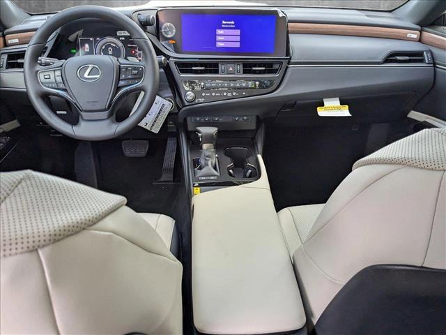 new 2025 Lexus ES 300h car, priced at $50,704