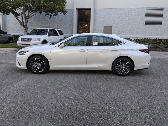 new 2025 Lexus ES 350 car, priced at $48,044