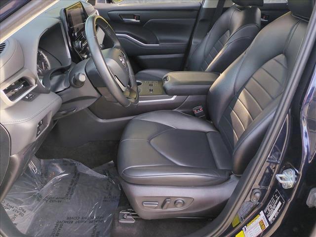 used 2023 Toyota Highlander car, priced at $33,495