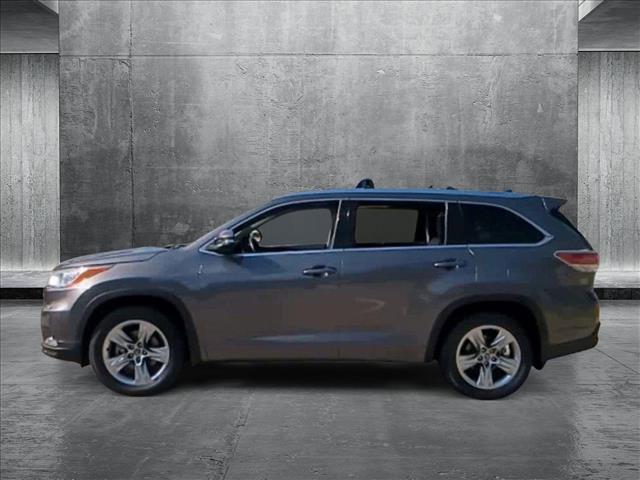 used 2016 Toyota Highlander car, priced at $15,995