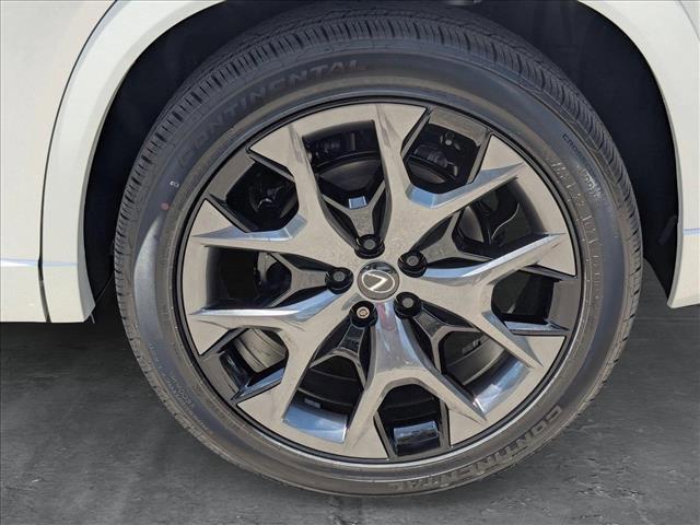 new 2025 Lexus TX 500h car, priced at $69,725