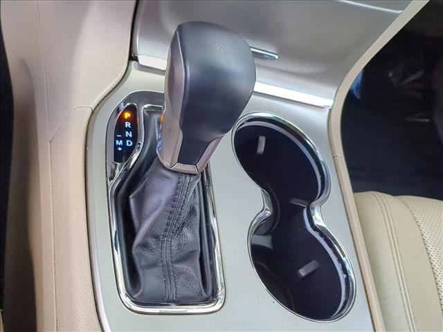 used 2017 Jeep Grand Cherokee car, priced at $12,488