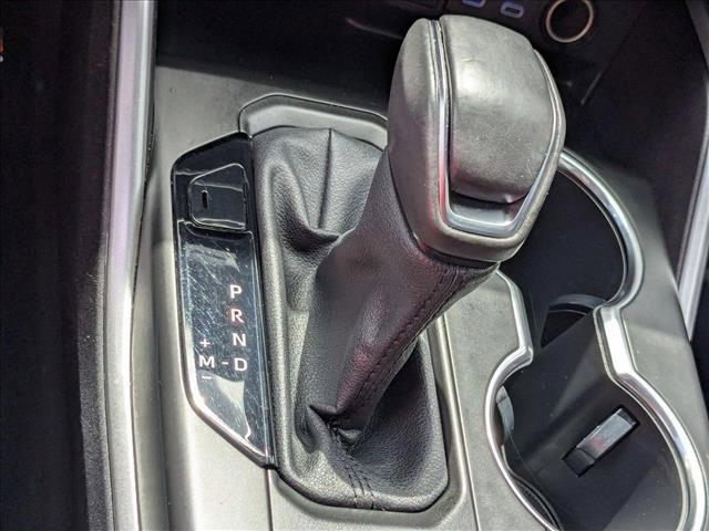 used 2022 Toyota Highlander car, priced at $34,995